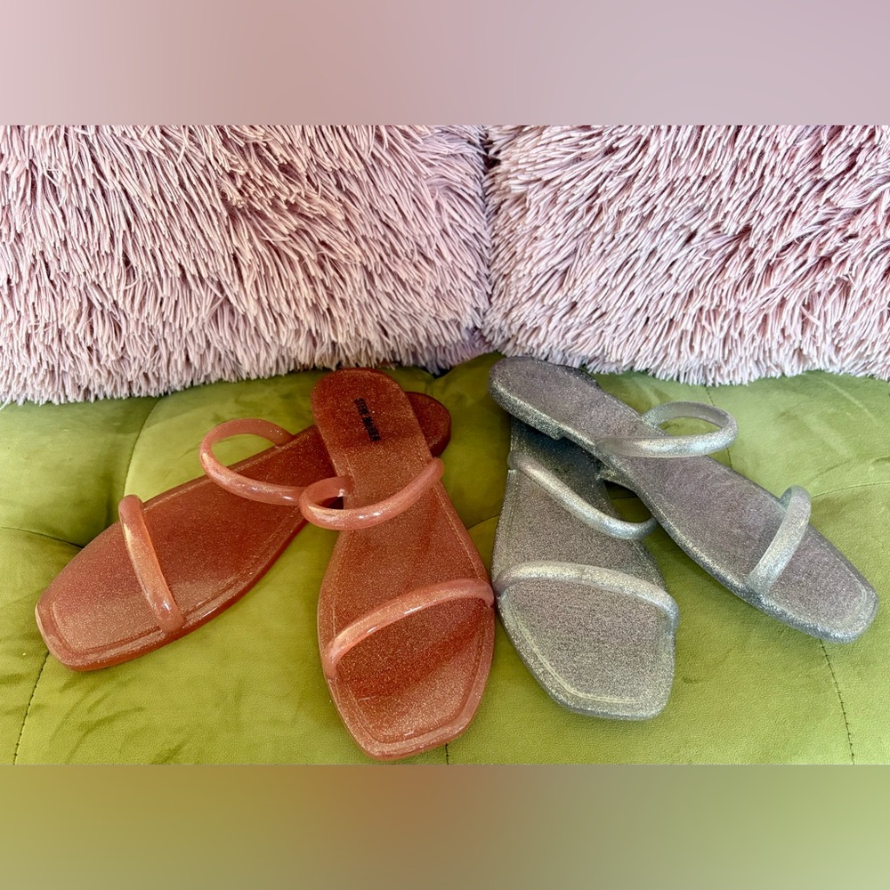Steve Madden : Sparkly Pink and Silver Sandals